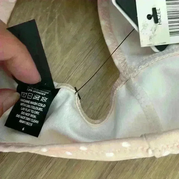 NWT Beach Bunny Isabella Pink w/ White Polka Dots Set (Top 6 bottoms 2) - Picture 14 of 16